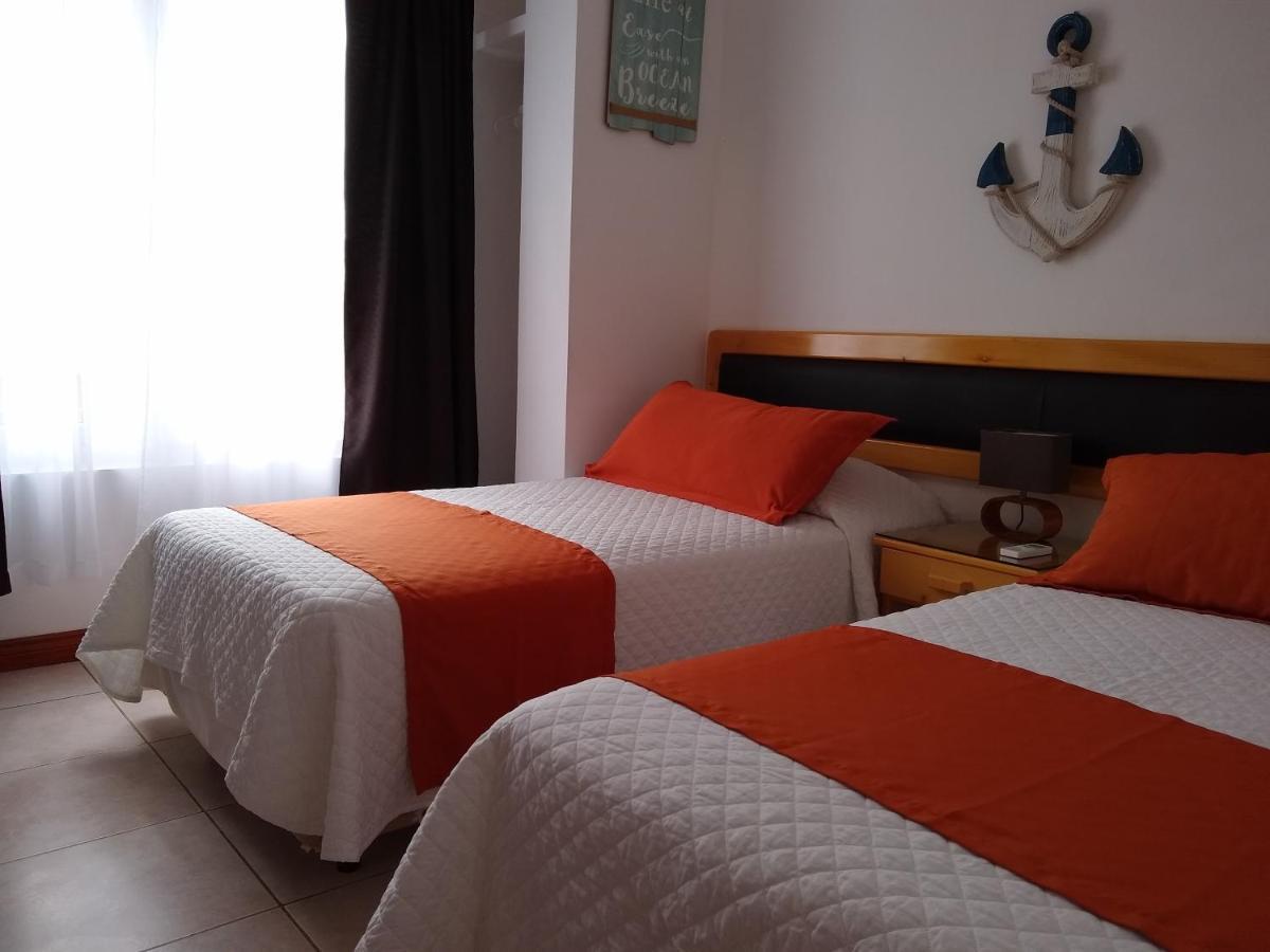 Drake Inn Puerto Villamil Bagian luar foto