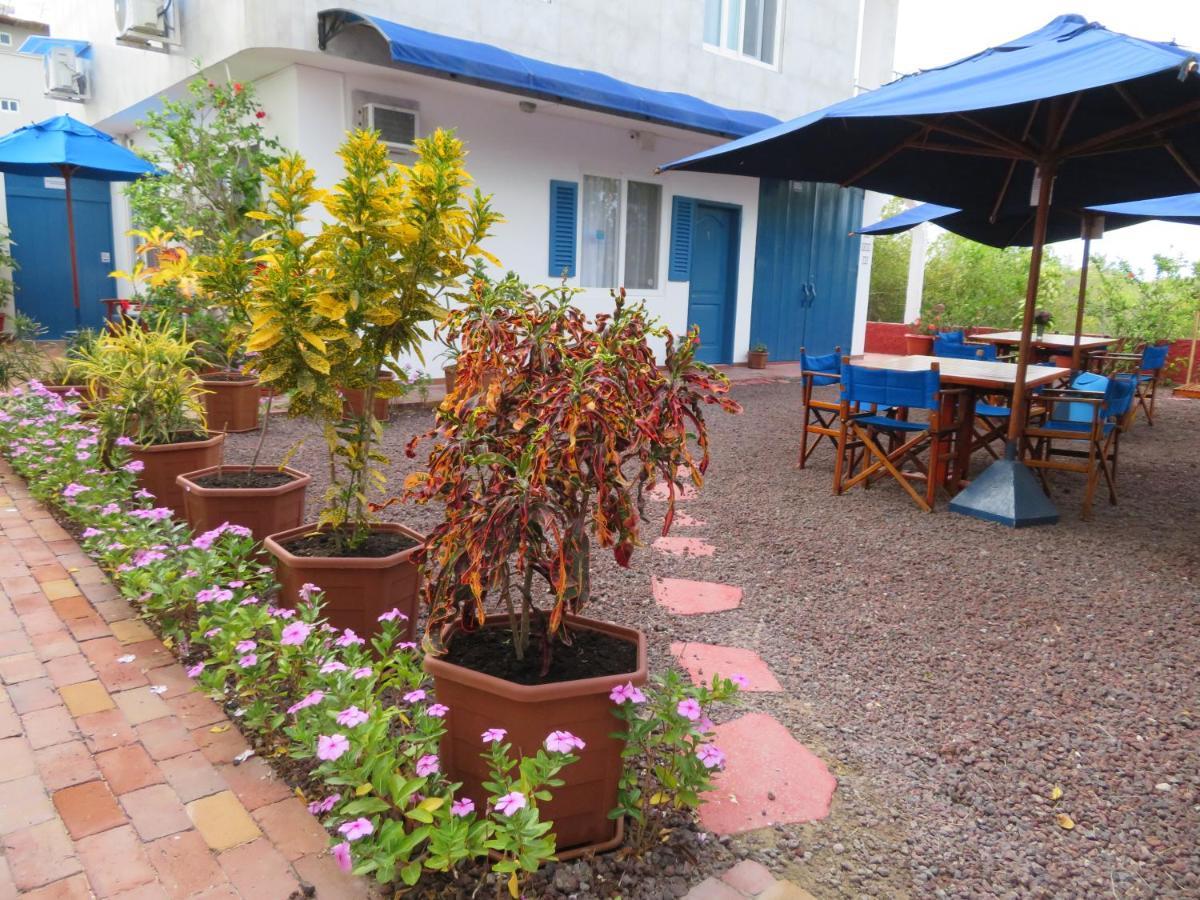 Drake Inn Puerto Villamil Bagian luar foto