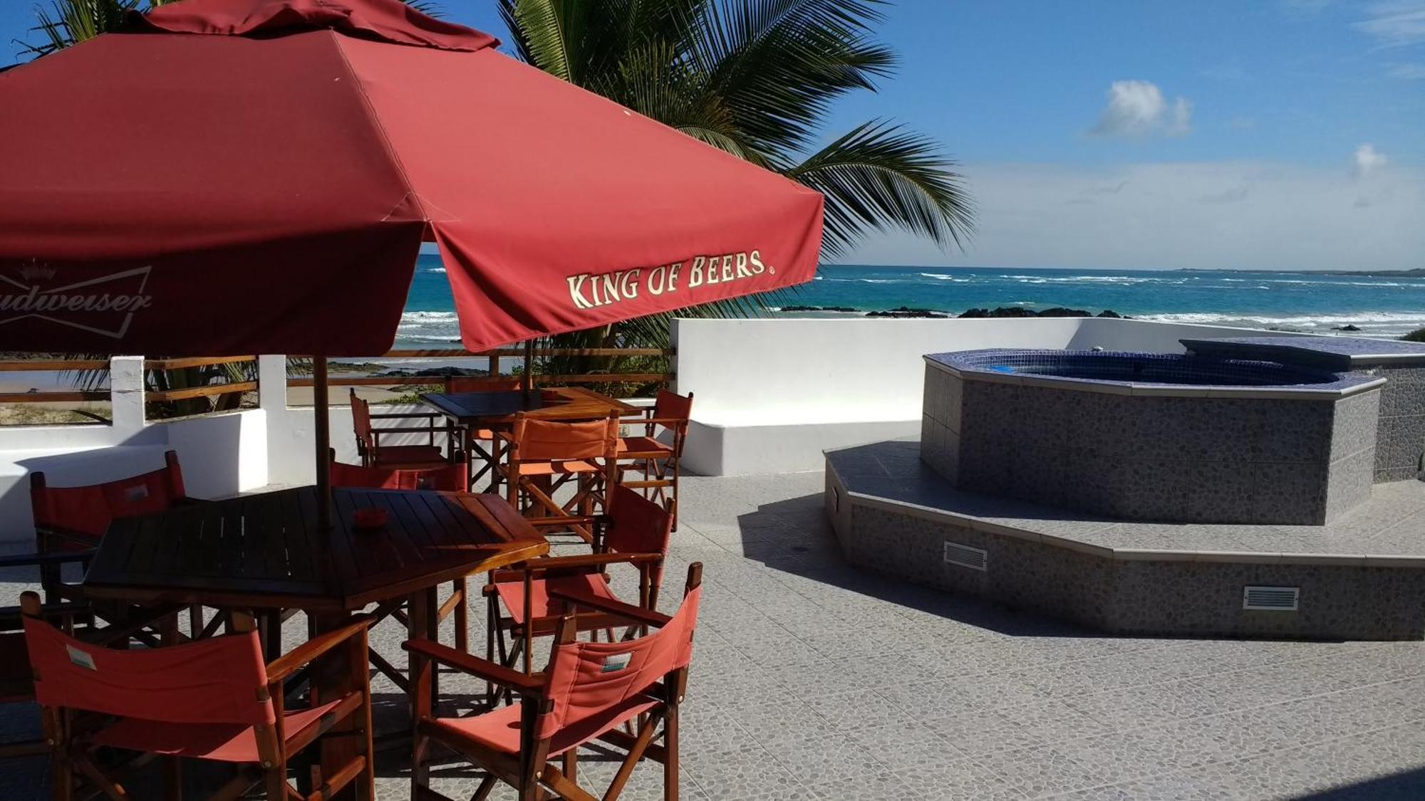 Drake Inn Puerto Villamil Bagian luar foto