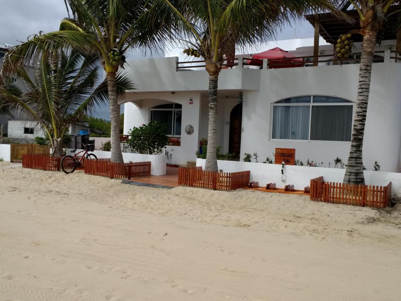 Drake Inn Puerto Villamil Bagian luar foto