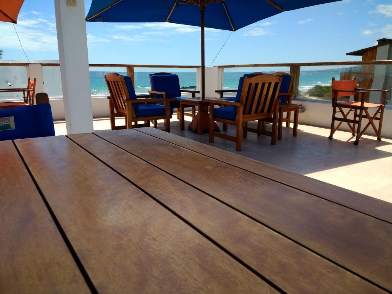Drake Inn Puerto Villamil Bagian luar foto