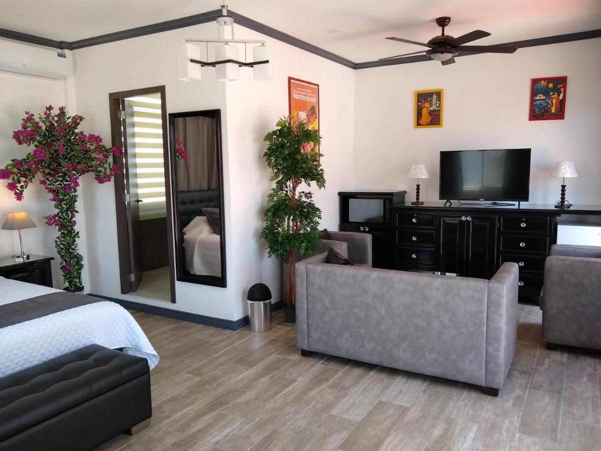 Drake Inn Puerto Villamil Bagian luar foto
